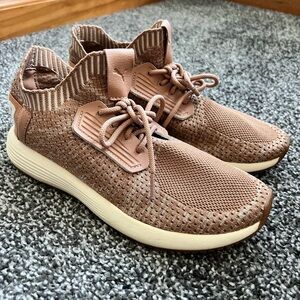 Super cute Light pink Puma Athletic Shoes!